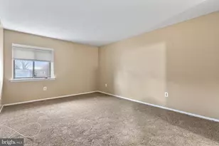 211 James Ct, Marlton, NJ 08053 - Photo 9
