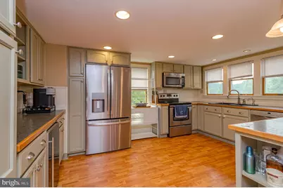 430 Jacobstown Cookstown Road, Wrightstown, NJ 08562 - Photo 9