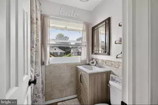 37 Princeton Ln, Willingboro, NJ 08046 - Photo 13