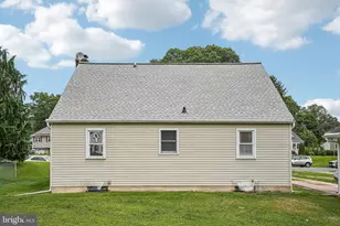 150 Hawthorne Dr, Mount Holly, NJ 08060 - Photo 27