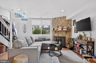 301 Barton Run Blvd, Marlton, NJ 08053 - Photo 7