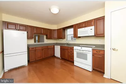 7 Fairfax Drive, Mount Laurel, NJ 08054 - Photo 15