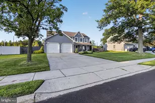 46 Manchester Rd, Mount Holly, NJ 08060 - Photo 3