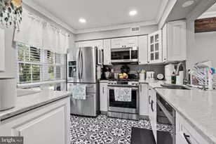 251 Everly Ct, Mount Laurel, NJ 08054 - Photo 3