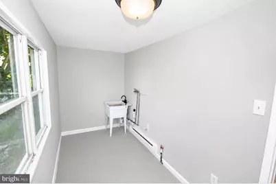 209 York Street, Burlington, NJ 08016 - Photo 9