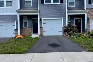 4 Peregrine Way, Burlington, NJ 08016 - Photo 1