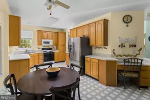 2 Haven Ln, Burlington, NJ 08016 - Photo 11