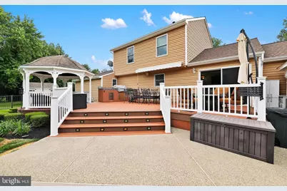 4 Castle Court, Bordentown, NJ 08620 - Photo 3