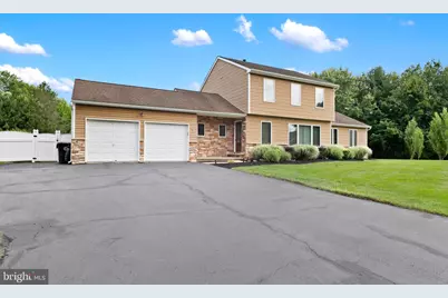 4 Castle Court, Bordentown, NJ 08620 - Photo 45