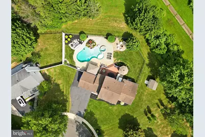 4 Castle Court, Bordentown, NJ 08620 - Photo 33