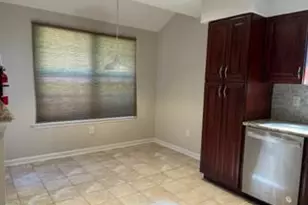 132 Kettlebrook Dr, Mount Laurel, NJ 08054 - Photo 5