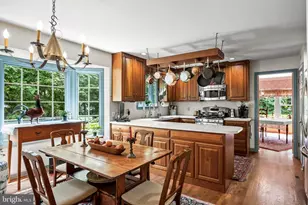 181 Foxwood Dr, Moorestown, NJ 08057 - Photo 9