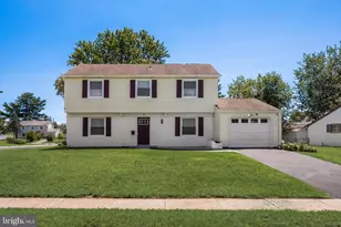 62 Brierdale Ln, Willingboro, NJ 08046 - Photo 1