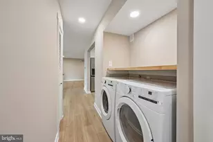 275 Green St, Edgewater Park, NJ 08010 - Photo 5