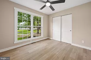 275 Green St, Edgewater Park, NJ 08010 - Photo 9