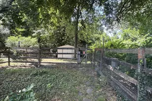319 Delaware Ave, Delanco, NJ 08075 - Photo 13