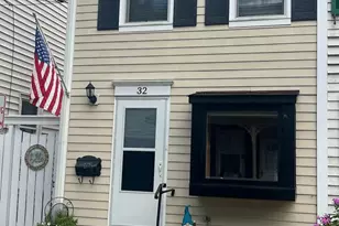 32 Thompson St, Bordentown, NJ 08505 - Photo 1