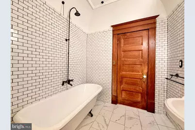 100 E Park Street, Bordentown, NJ 08505 - Photo 45