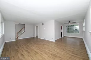 37 Woodbine Ave, Maple Shade, NJ 08052 - Photo 5
