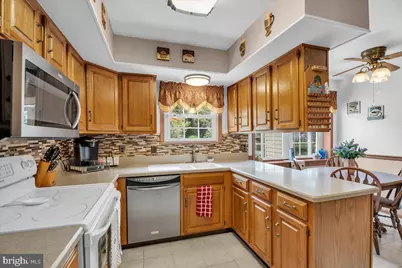 905 Knoll Court, Moorestown, NJ 08057 - Photo 13