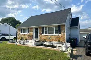 62 Hinkle Dr, Bordentown, NJ 08505 - Photo 1