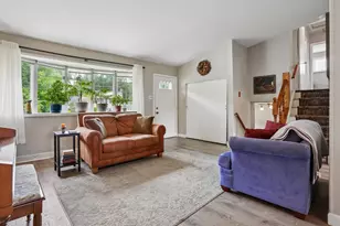 85 W Woodcrest Ave, Maple Shade, NJ 08052 - Photo 3