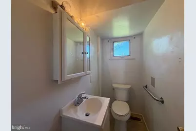 27 Langdon Road, Burlington, NJ 08016 - Photo 11