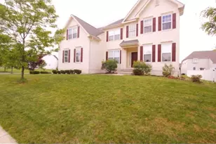1 Oakbourne Ct, Bordentown, NJ 08505 - Photo 1