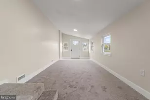 707 Smith Ln, Mount Holly, NJ 08060 - Photo 3