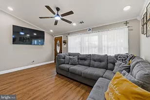 653 Windsor Ave, Maple Shade, NJ 08052 - Photo 5