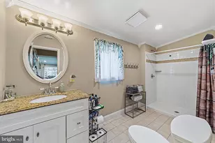 653 Windsor Ave, Maple Shade, NJ 08052 - Photo 13
