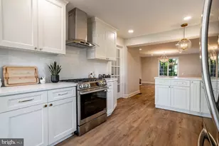 29 Overbrook Ave, Maple Shade, NJ 08052 - Photo 9