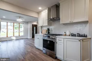 29 Overbrook Ave, Maple Shade, NJ 08052 - Photo 11