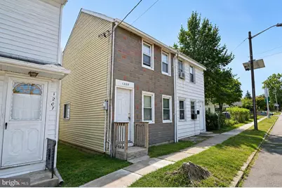 1209 High Street, Burlington, NJ 08016 - Photo 1