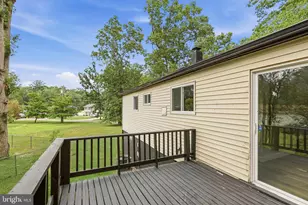 300 New Hampshire Rd, Browns Mills, NJ 08015 - Photo 35