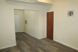 20 Pine St, Beverly, NJ 08010 - Photo 3