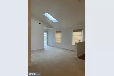 28 Palmer Square, Beverly, NJ 08010 - Photo 3