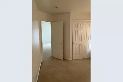 28 Palmer Square, Beverly, NJ 08010 - Photo 11