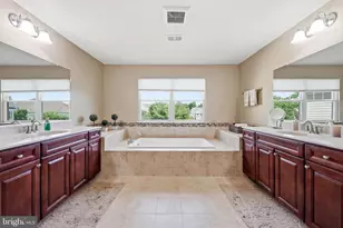 7 Transom Ct, Mount Laurel, NJ 08054 - Photo 41