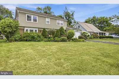 10 Galton Lane, Willingboro, NJ 08046 - Photo 1