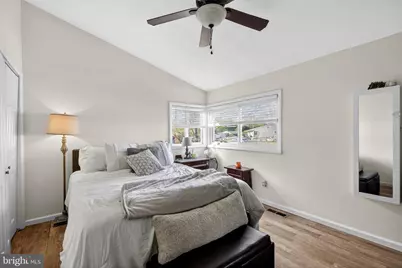 525 N Coles Avenue, Maple Shade, NJ 08052 - Photo 17