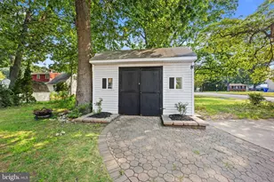 421 Arch St, Delran, NJ 08075 - Photo 21