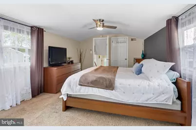 2212 Chestnut Hill Drive, Cinnaminson, NJ 08077 - Photo 25