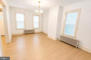 402 Lawrence St, Burlington, NJ 08016 - Photo 7