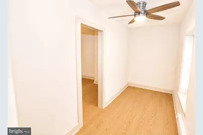 402 Lawrence Street, Burlington, NJ 08016 - Photo 27