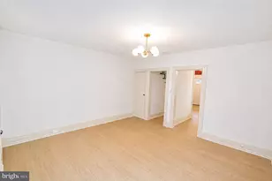 402 Lawrence St, Burlington, NJ 08016 - Photo 11