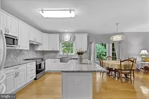 17 Stanwyck Rd, Mount Laurel, NJ 08054 - Photo 17