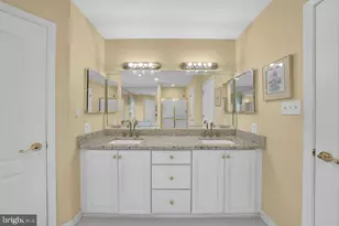 17 Stanwyck Rd, Mount Laurel, NJ 08054 - Photo 35