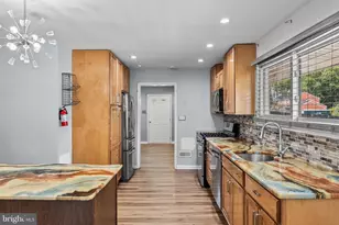 32 Larkin Rd, Burlington, NJ 08016 - Photo 9