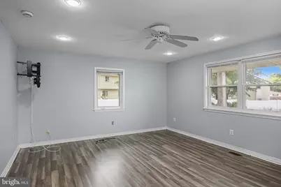 32 Larkin Road, Burlington, NJ 08016 - Photo 15